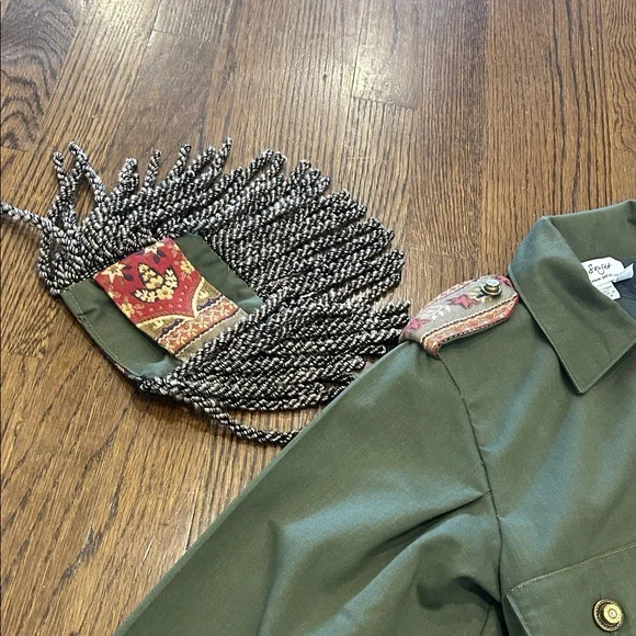 Embellished Green and Multicolor Women's Jacket - Picture 8 of 10